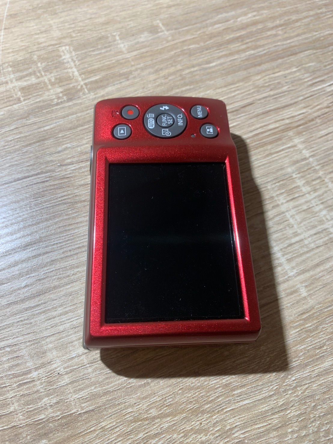 0078 Canon IXY 200 レッド デジカメ 動作確認済み 美品【ネ】 - メルカリ
