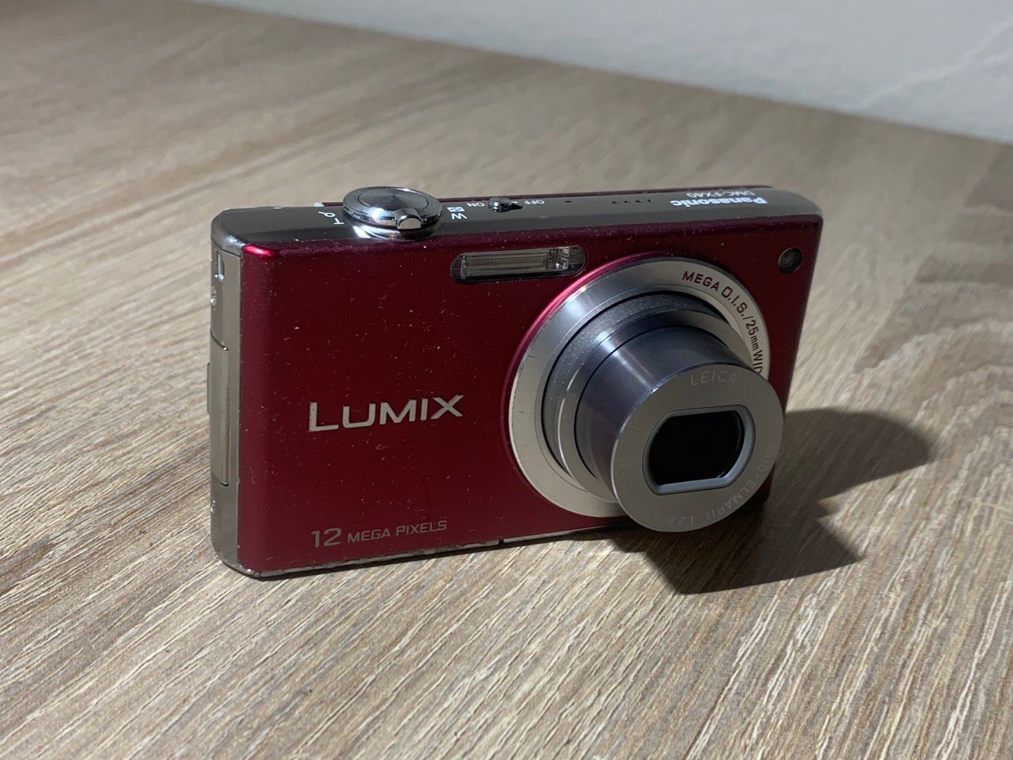 ⭐️LUMIX DMC-FX40 PIXELS デジタルカメラ レッド⭐️ パナソニック LUMIX DMC-FX40 価格比較 - 価格.com