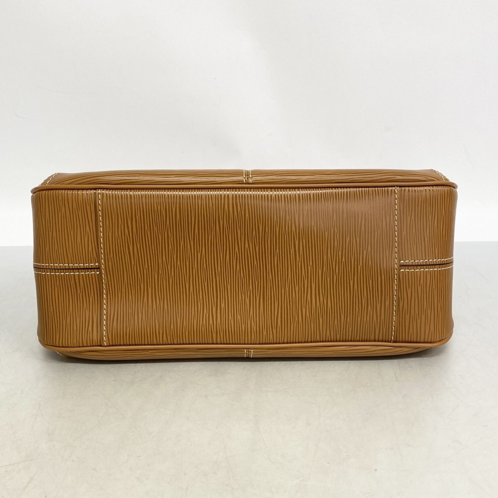 【6dc3956-k】ルイヴィトン ショルダーバッグ エピ テュレンPM M5928I キャネル【中古】レディース LOUIS VUITTON ルイヴィトン テュレンPM エピ ショルダーバッグ