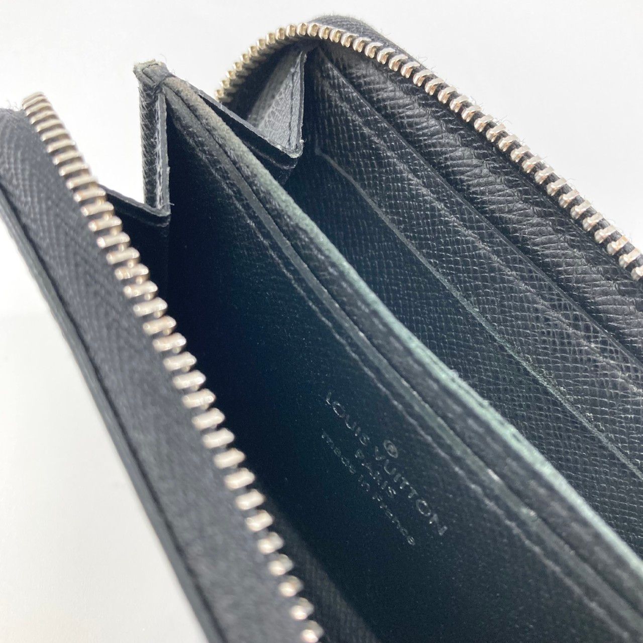 LOUIS VUITTON（ルイ・ヴィトン） タイガ ジッピー コインパース 