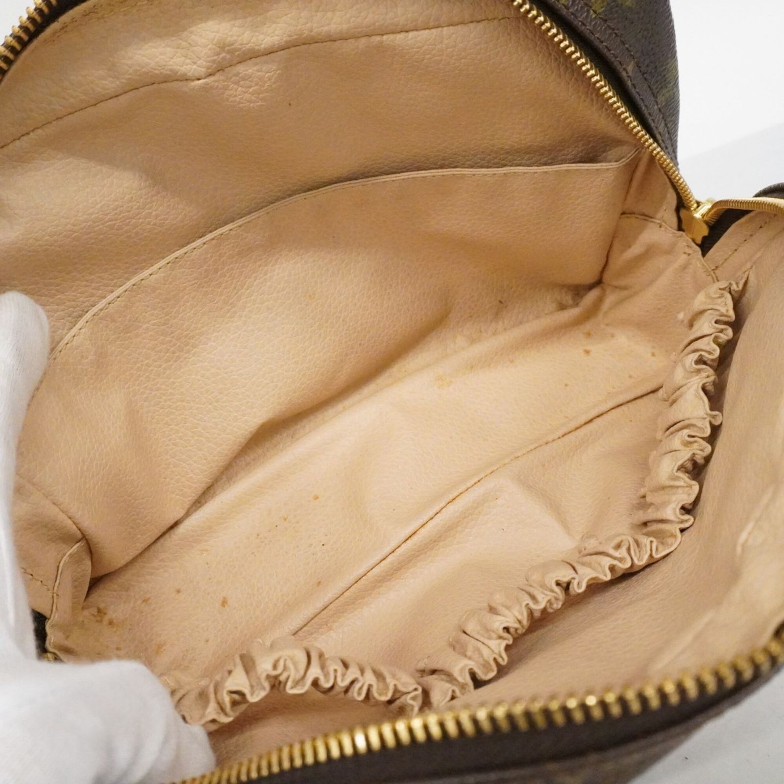 ルイヴィトン LOUIS VUITTON ボディバッグ モノグラム トゥルーストワレット23 ポーチ M47524 ブラウン ルイ・ヴィトン(Louis Vuitton) ルイ・ヴィトン バッグ・ポーチ