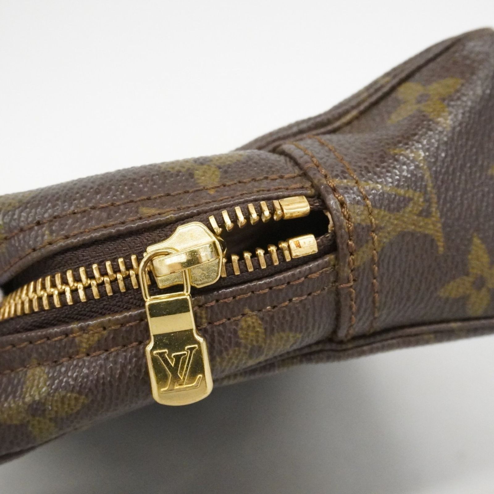 ルイヴィトン LOUIS VUITTON ボディバッグ モノグラム トゥルーストワレット23 ポーチ M47524 ブラウン LOUIS VUITTON】ルイヴィトン『モノグラム トゥルース トワレット23