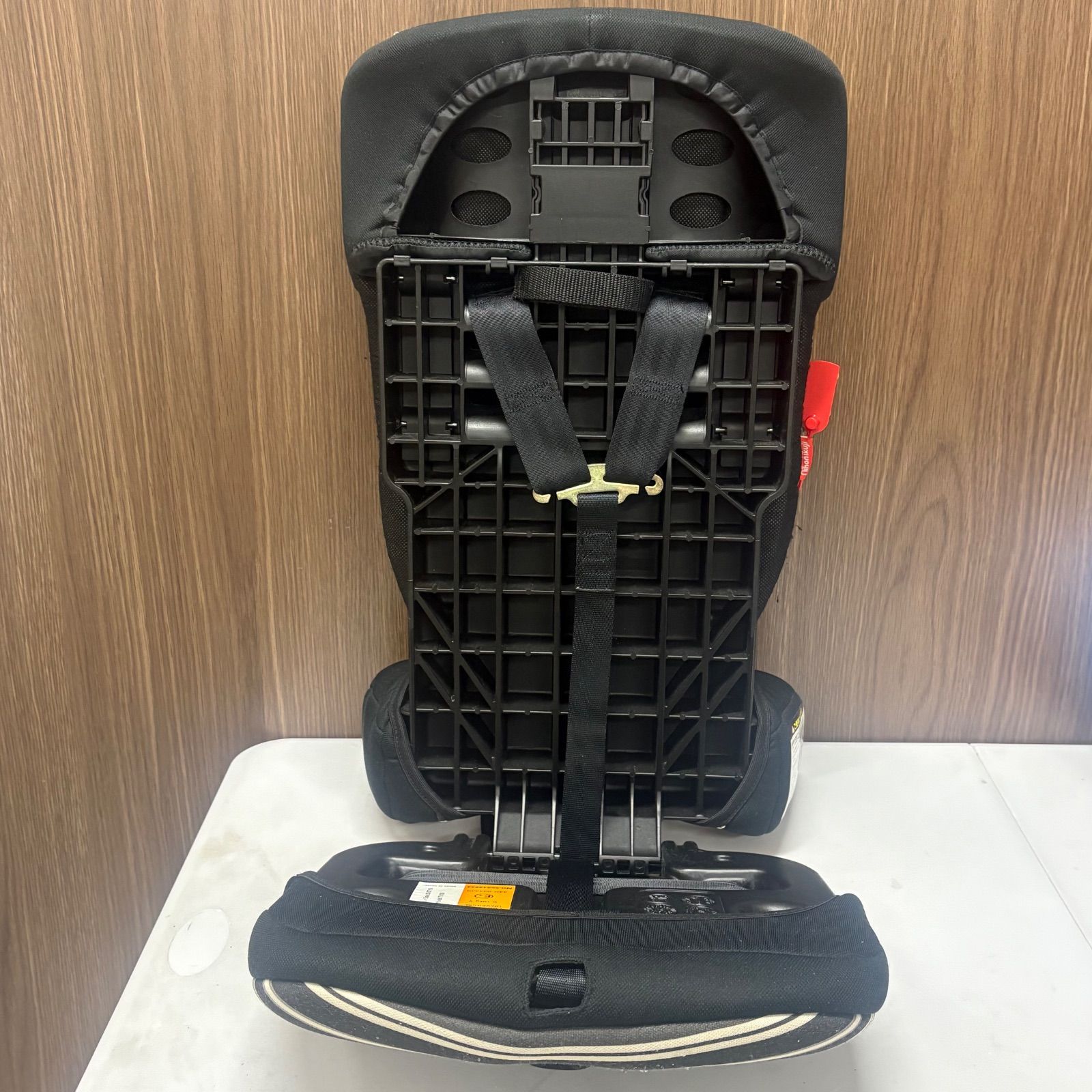 日本育児 トラベルベスト EC プラス ブラック ボーダー ジュニアシート