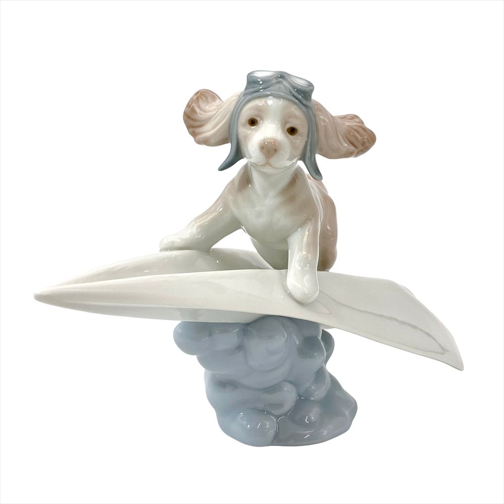 LLADRO新品陶器「可愛いパイロット」転売可 Lladro figure of little girl w/ basket of flowers sweet scent No