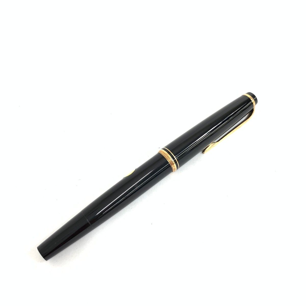 MONT BLANC モンブラン 万年筆/N.22 F ブラック/ゴールドカラー ユニ