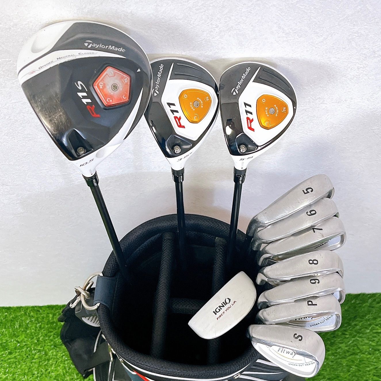 値下げしました！【交渉あり 希少】TaylorMade　テーラーメイド　R11sゴルフドライバー(左利き) 左利き用】希少 TaylorMade テーラーメイド R11 メンズレフティゴルフ