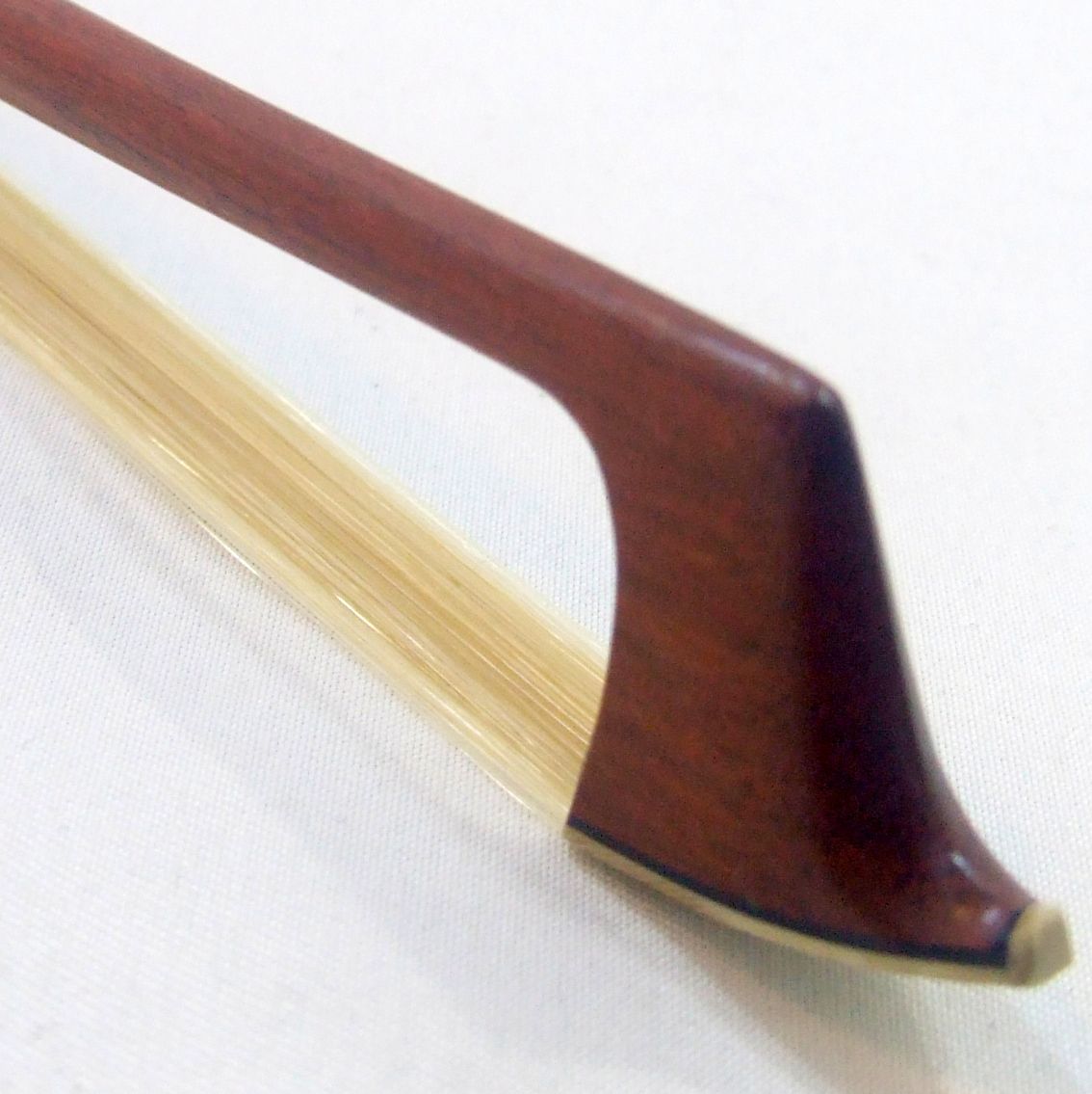 【張り替え不要】ARCHET バイオリン弓 1/4 アルシェ　フェルナンブコ アルシェ PE1006 バイオリン 4/4弓 フェルナンブコ 毛替仕上げ済み ぺ