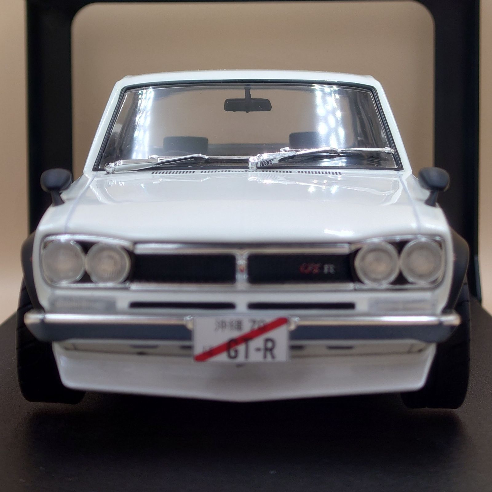 1/18 日産 スカイライン C10 ハコスカ ホワイト 1970 SOLIDO - メルカリ