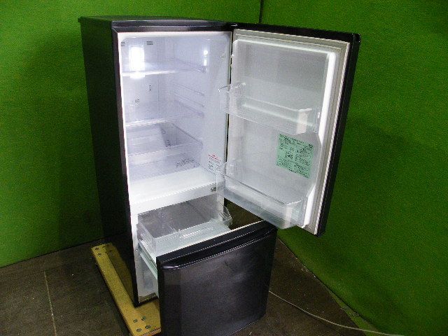 三菱 ノンフロン冷凍冷蔵庫 146L MR-P15X-B 2013年製 2ドア冷蔵庫□A