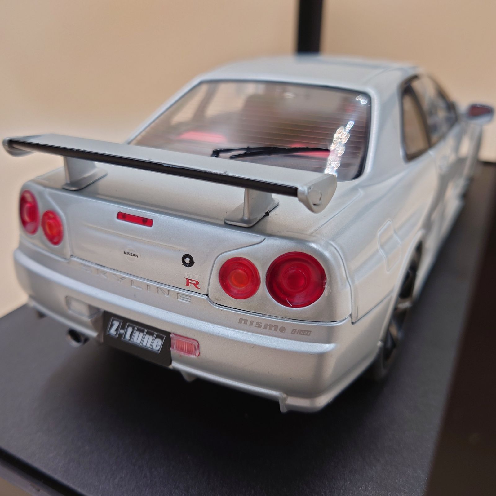 ソリド 1/18 日産 スカイライン GT-R R34 Z-tune 銀 1/18 AUTOart Nissan Skyline GT-R GTR R34 Nismo Z-Tune (Z-Tune