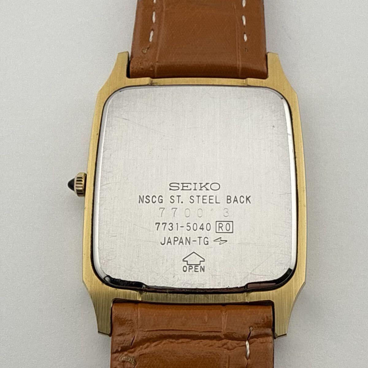 SEIKO ドルチェ 6030-5390 スクエア クォーツ メンズ ゴールド SEIKO 