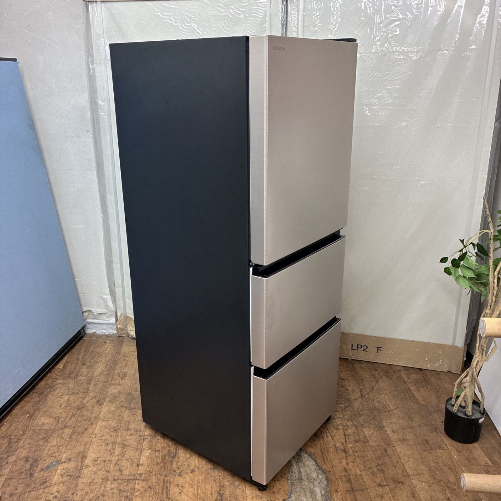 ★リユースのサカイ日立店★HJ7412 HITACHI 冷凍庫 5kg 23年製 動作確認／クリーニング済み HITACHI・日立・ヒタチ 2017年製 555L ファミリー 冷蔵庫 R-XG5600G