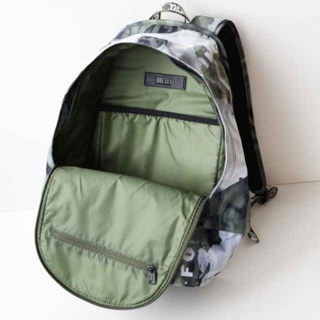 並行輸入品】ディーゼル リュック バックパック レディース カモ柄 
