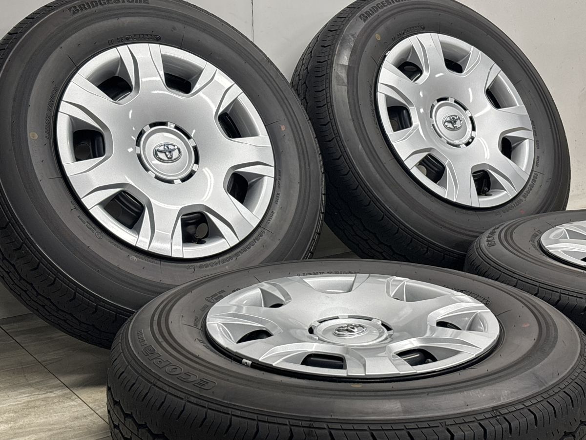 2025年製 新車外し品】トヨタ ハイエース 純正 スチール 15in 6J +33
