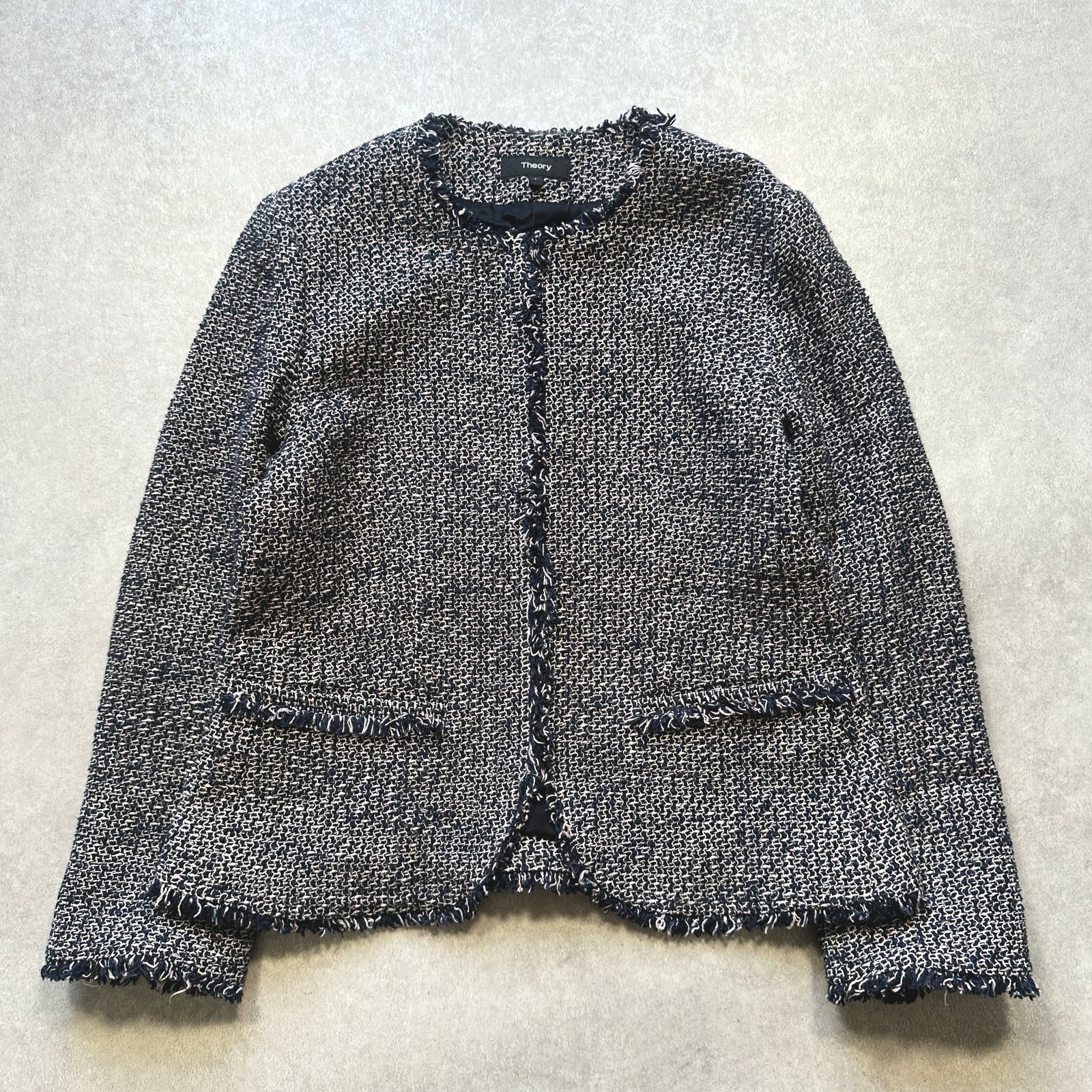theory セオリー ツイードノーカラージャケット グレー系 ショート丈