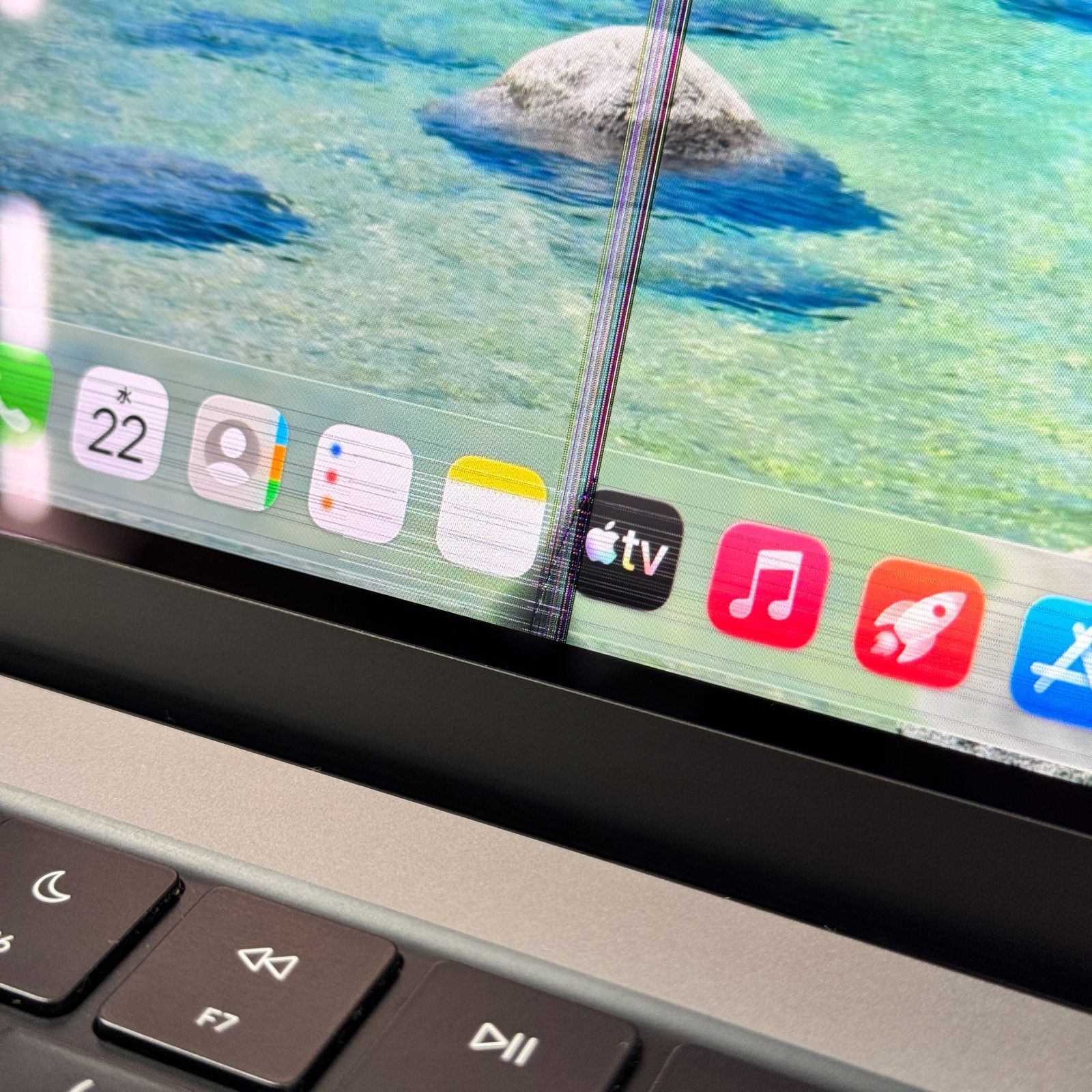 MacBook Pro 14