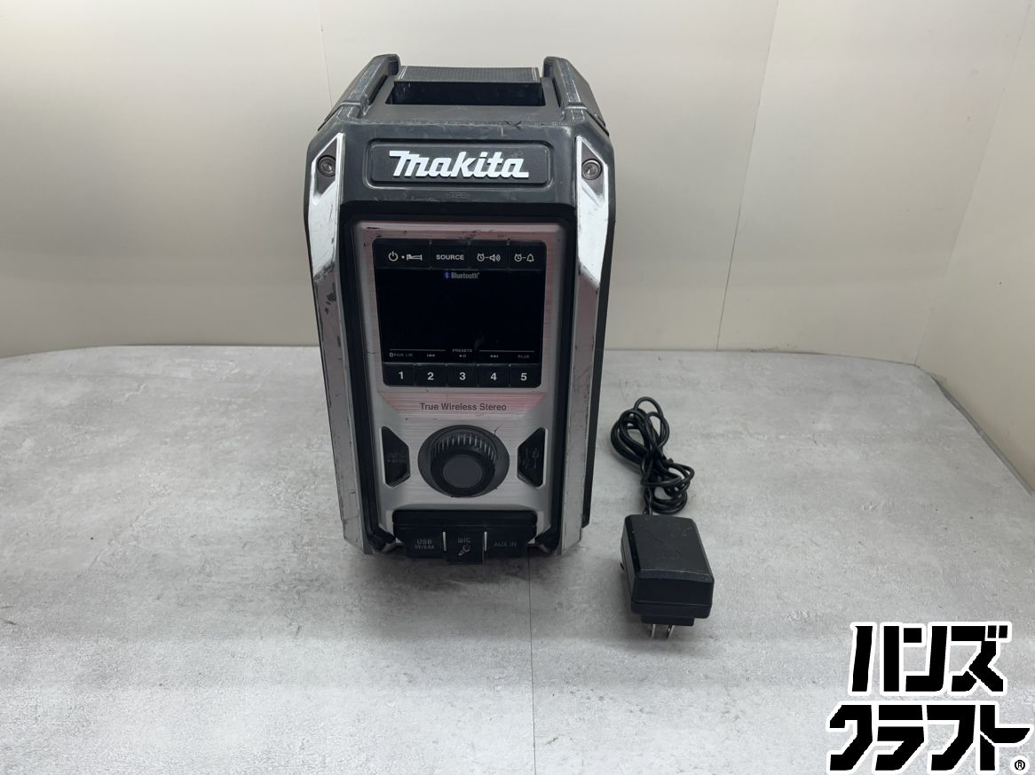 充電式ラジオ　マキタ　MR113　中古品　【寄楽屋大網茂原店】 ♪【中古品】 マキタ MR113 充電式ラジオ アダプター付き！ 広島安佐北