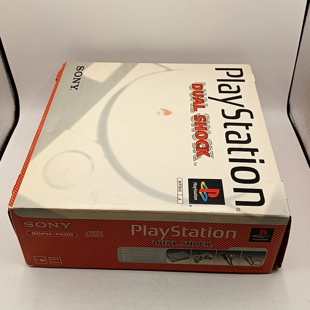 中古動作品】初代PS Playstation 1 SCPH-7000 外箱・説明書付き 本体