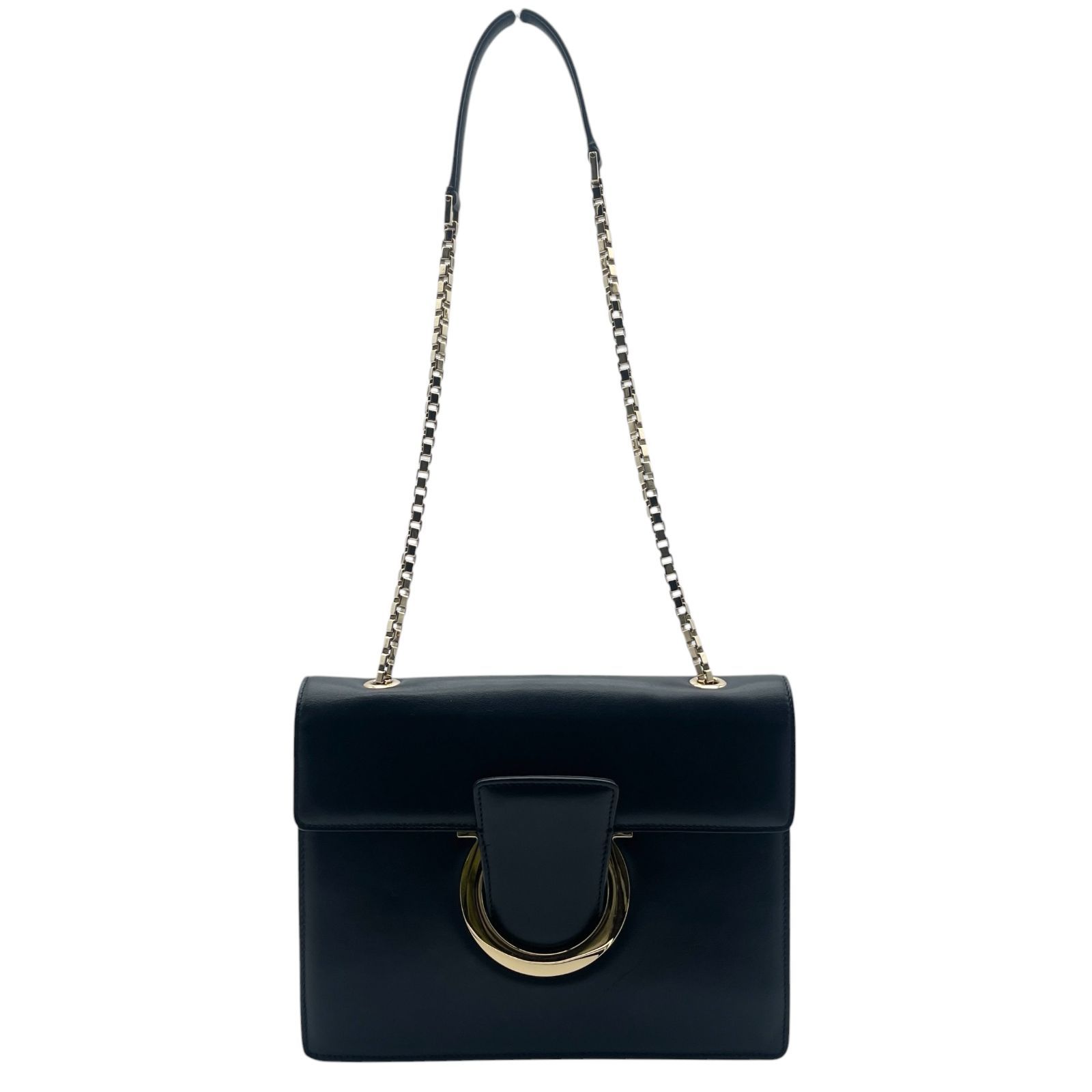 Salvatore Ferragamo サルヴァトーレフェラガモ チェーンショルダー