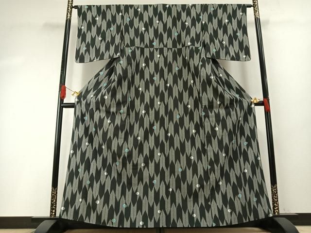 平和屋着物●小紋　矢羽文　洗える着物　AABH4730fy 平和屋着物○小紋 矢羽文 洗える着物 AABH4730fy - メルカリ