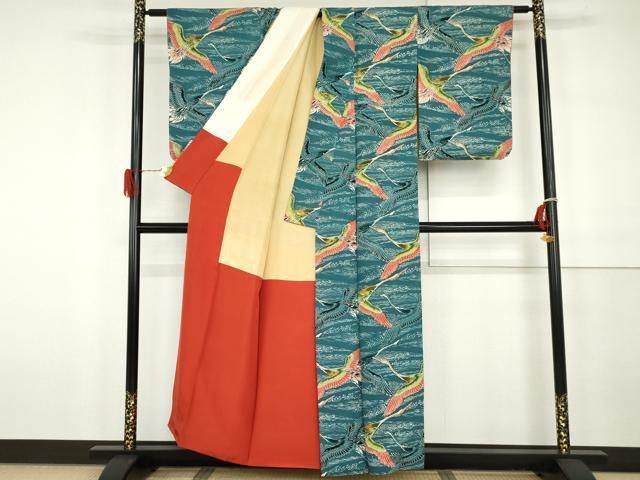 平和屋着物●上質な小紋　型染め　飛鶴文　正絹　逸品　AABH3743cs 平和屋着物○上質な小紋 型染め 飛鶴文 正絹 逸品 AABH3743cs - メルカリ