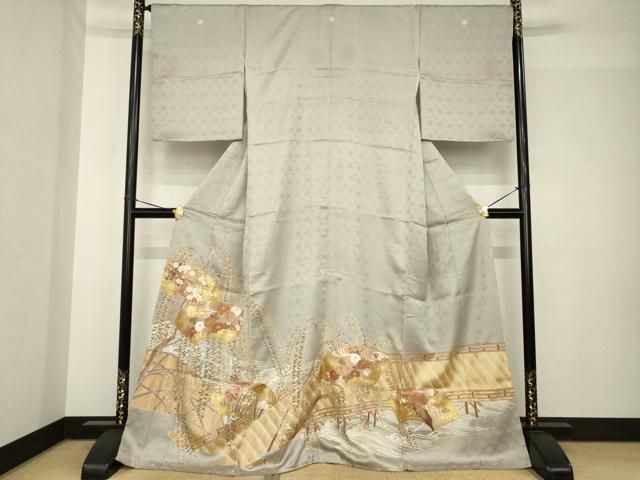 平和屋着物●豪華色留袖　駒刺繍　渡り橋地紙花文　金彩　正絹　逸品　AABH5851ck 平和屋着物○豪華色留袖 駒刺繍 渡り橋地紙花文 金彩 正絹 逸品