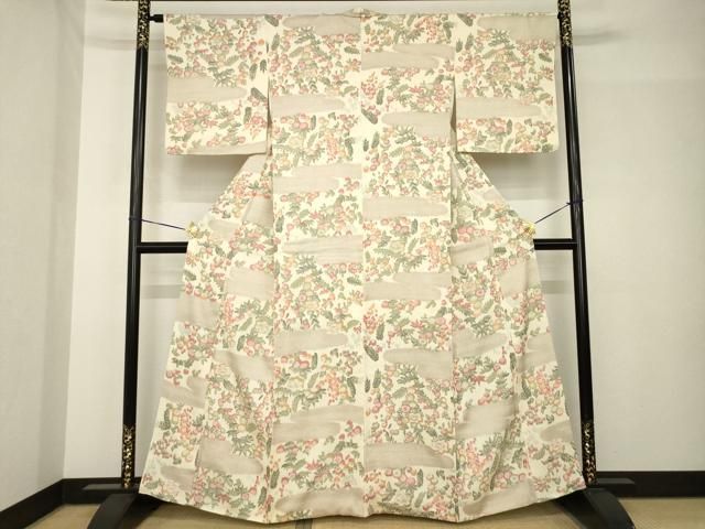 平和屋着物●お召　エ霞草花文　正絹　逸品　AABH5856ck 平和屋着物○お召 エ霞草花文 正絹 逸品 AABH5856ck - メルカリ