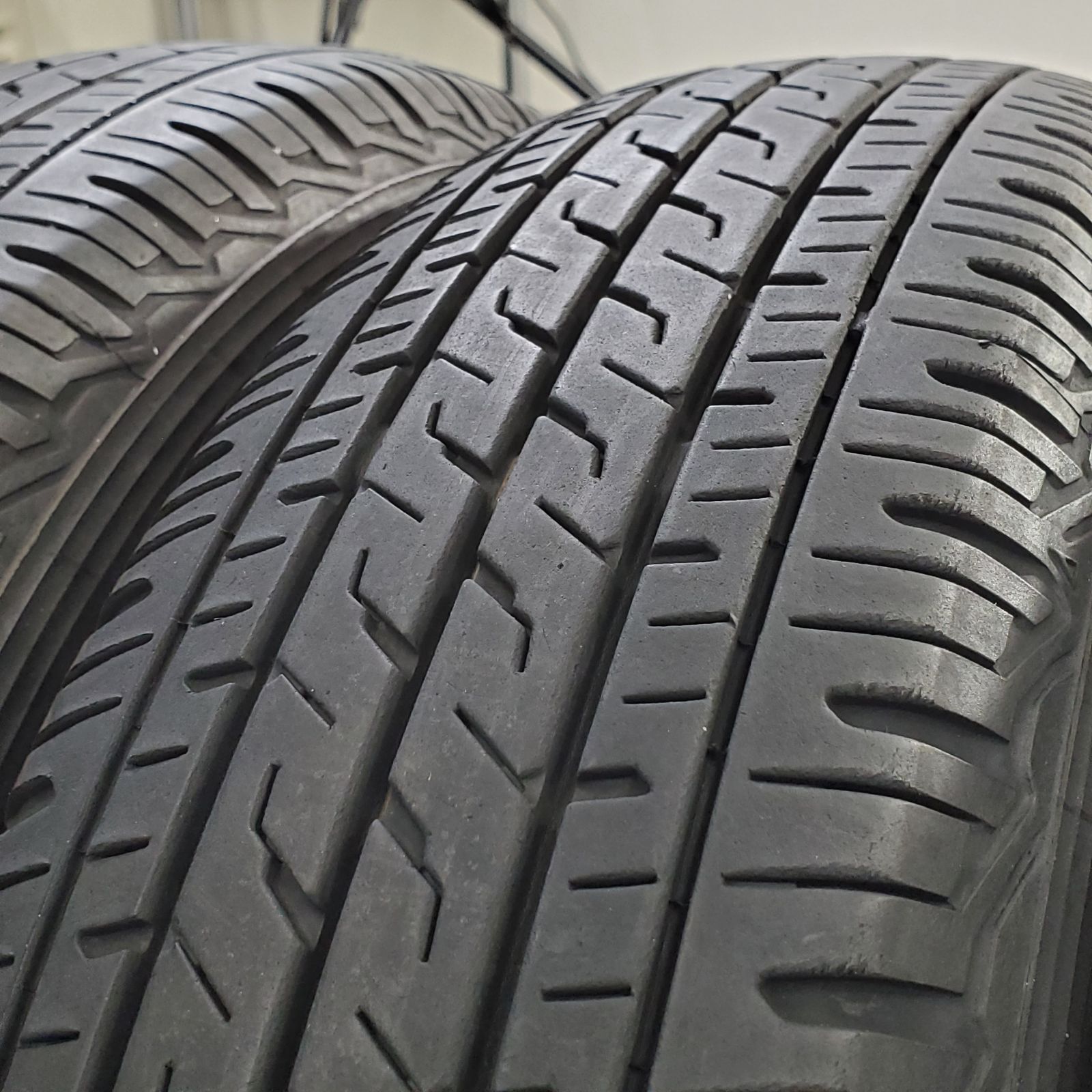 夏タイヤ 軽トラ 軽バン 新古品 新車外し ブリヂストン エコピア R710A 145/80R12 80/78N スチール 4本セット 美品 価格｜145/80R12 80/78N ECOPIA エコピア R710 ブリヂストン