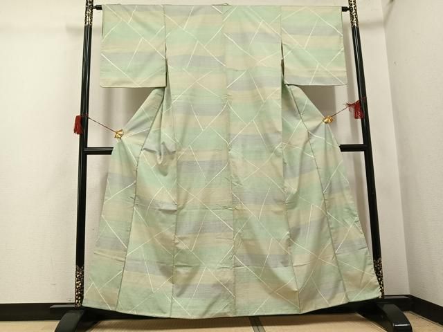 平和屋着物○本場大島紬 カタス9マルキ 幾何学文様 正絹 逸品