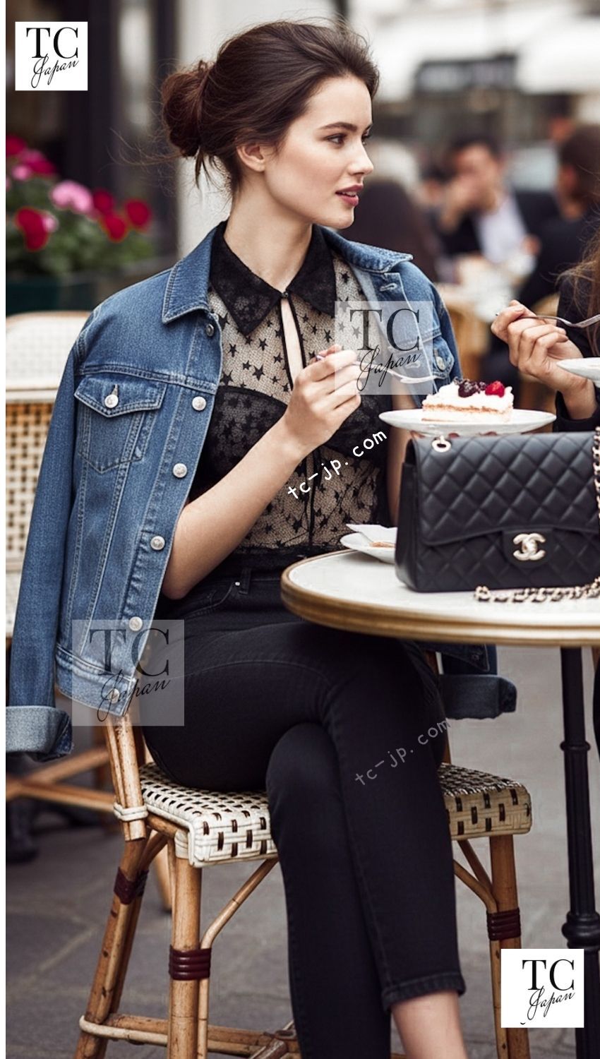 シャネル ブラウス トップス CHANEL ブラック 星柄 半袖 カール・ラガーフェルド 超美品 36 CHANEL - シャネル ブラウス トップス CHANEL ブラック 星柄 半袖