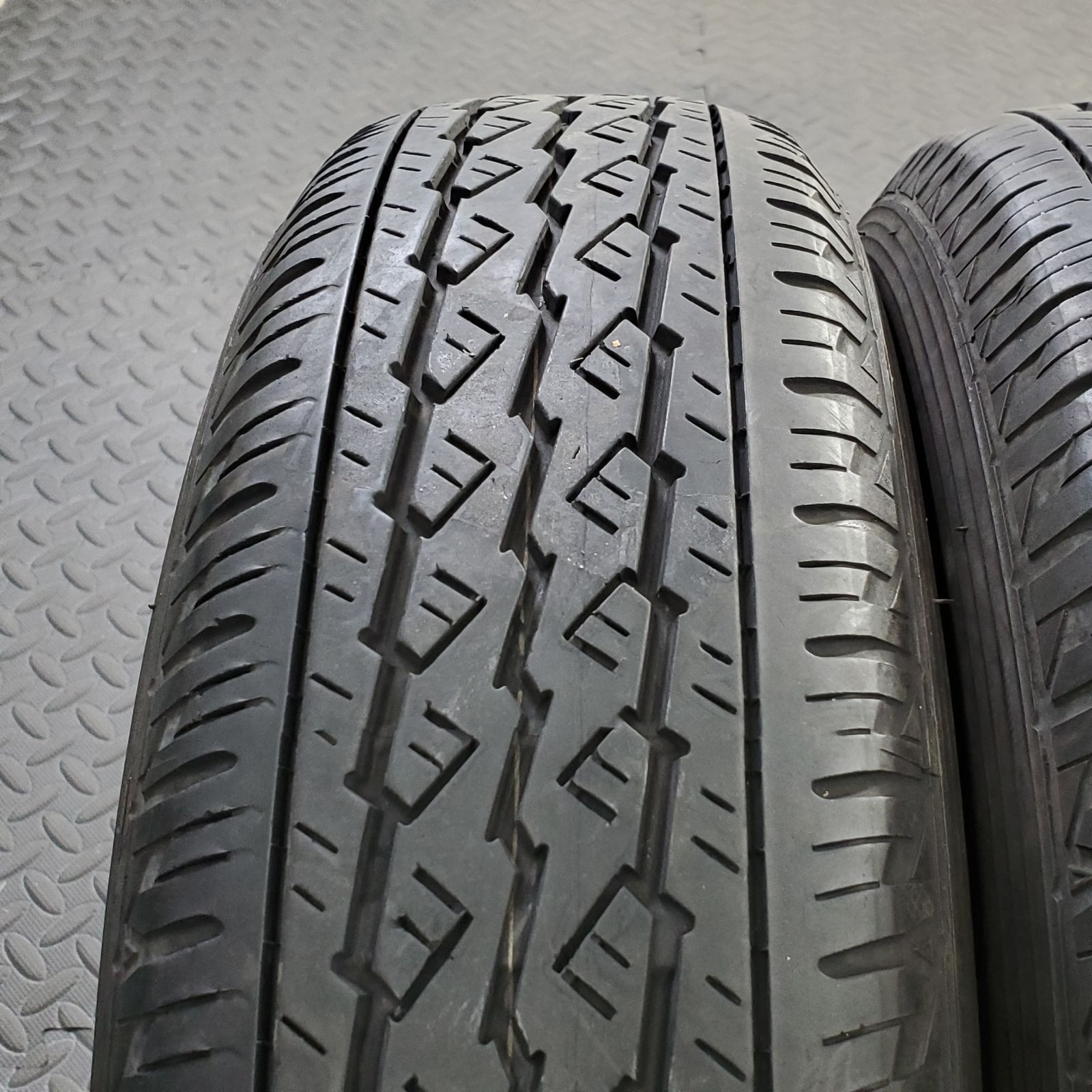 21年製 145/80R12 80/78N LT ブリヂストン K370 キャリィ エブリィ 夏