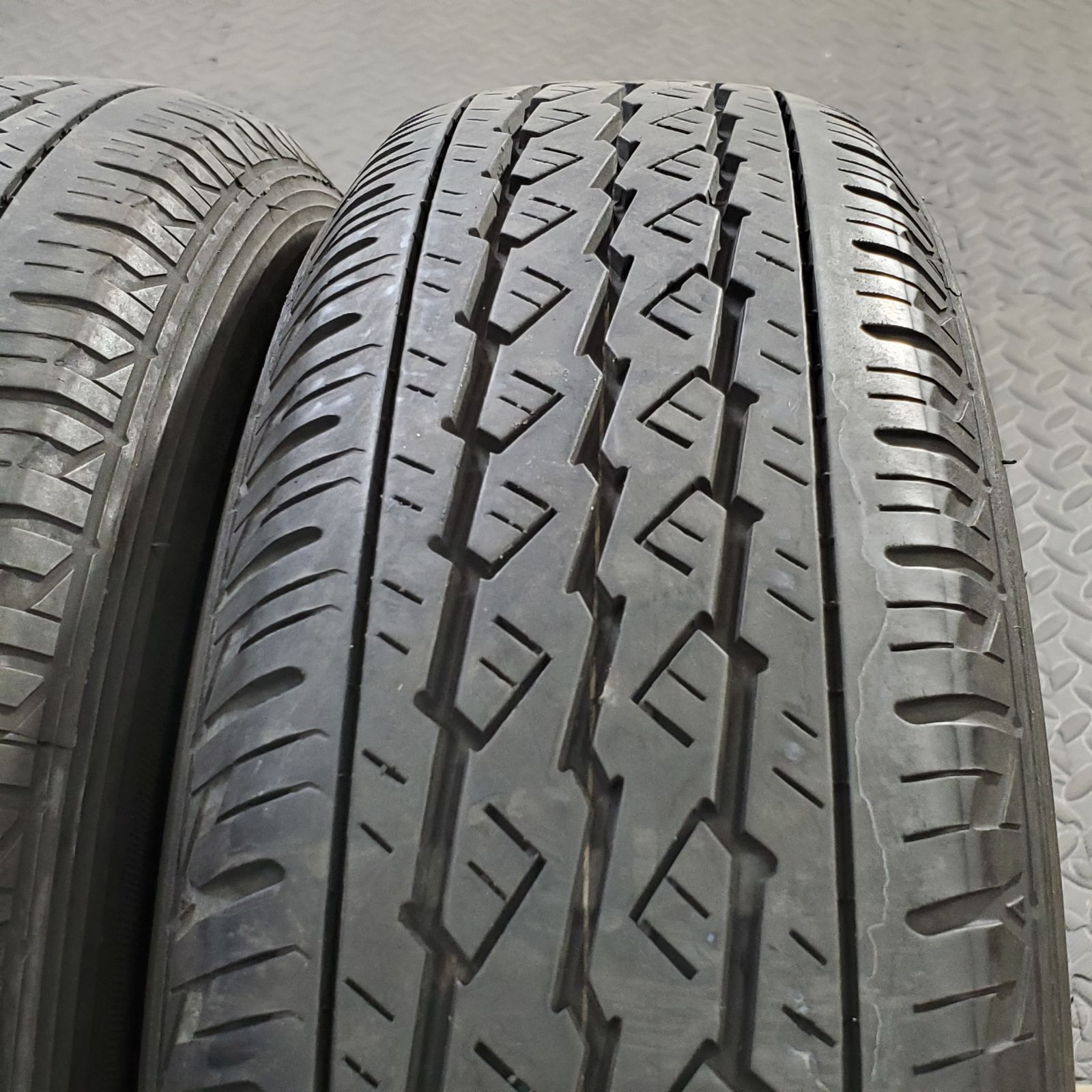 21年製 145/80R12 80/78N LT ブリヂストン K370 キャリィ エブリィ 夏 