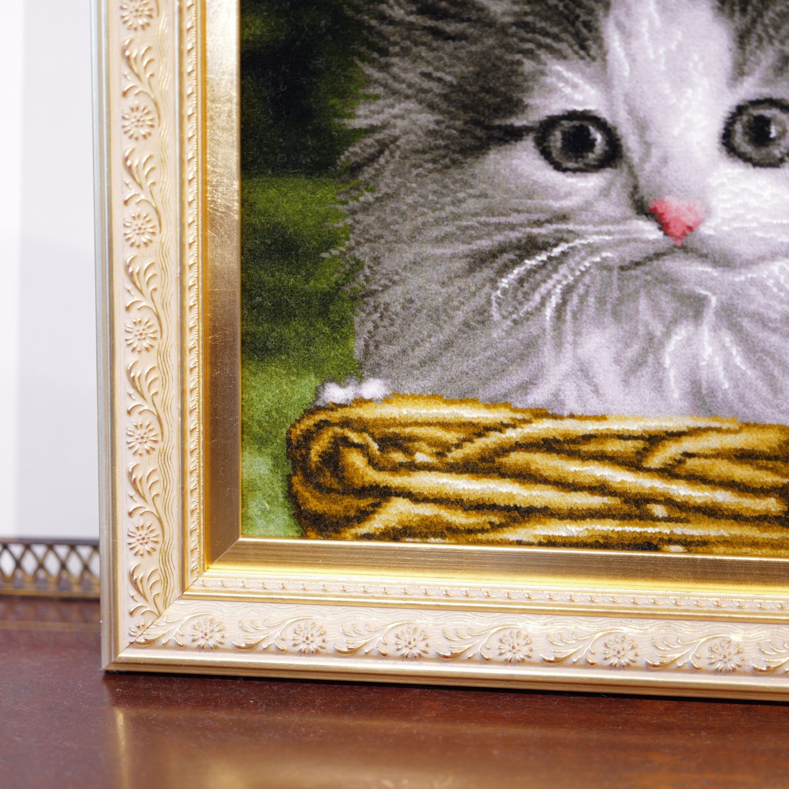 タブリーズ産 ペルシャ絵画絨毯 猫デザイン 40×65cm ウール×シルク 