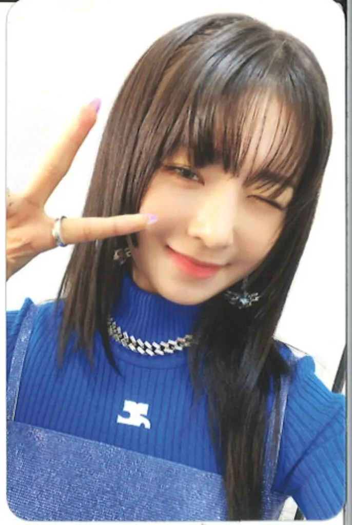 Rei - LOVE DIVE Album PC photocard photocard