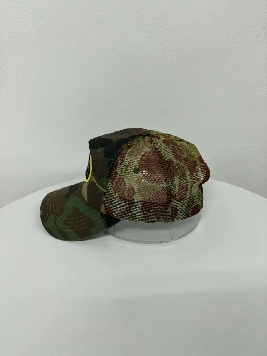 Von Dutch ボンダッチ キャップ 帽子 ハット カモフラ ダメージ迷彩 待望の再入荷！Von Dutch ボンダッチ メッシュトラッカーキャップ 迷彩