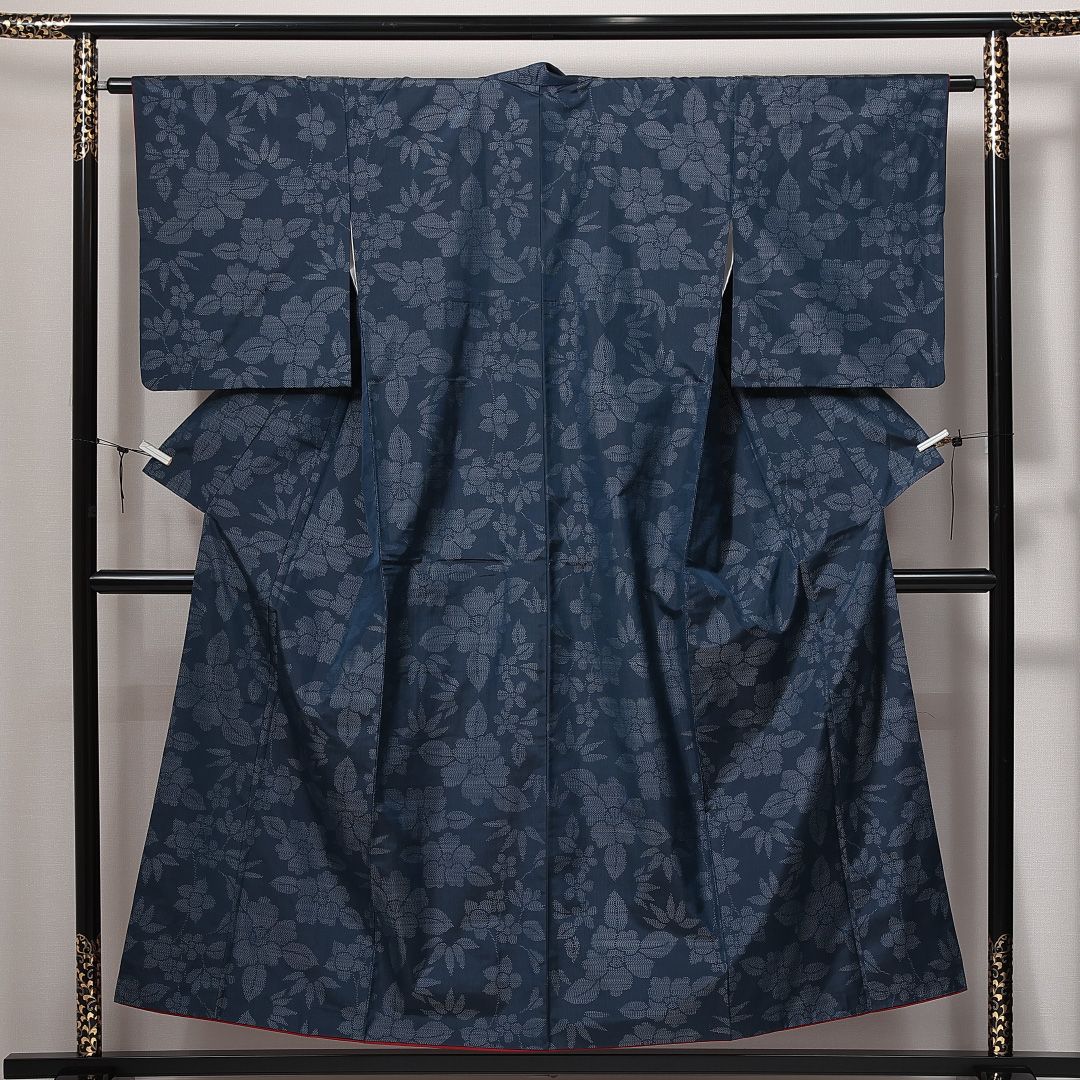 着物 紬 袷 身丈151cm 裄丈62cm 正絹 Aランク カジュアル 広衿 Sサイズ