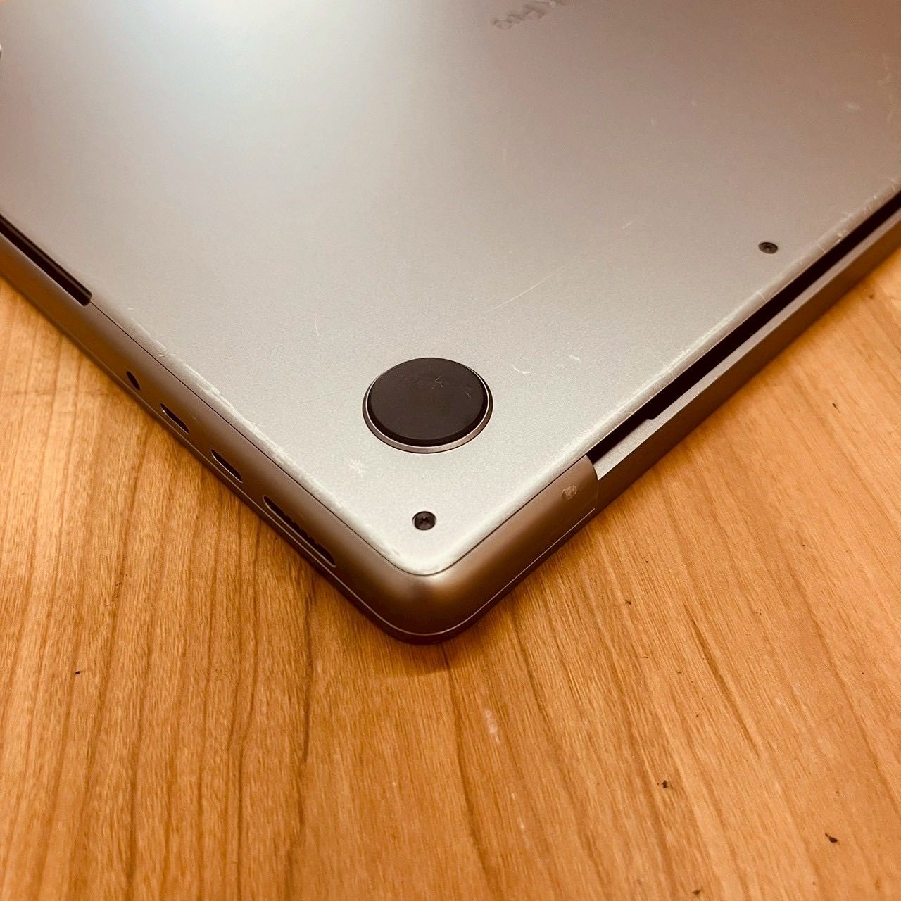 MacBook Pro 14