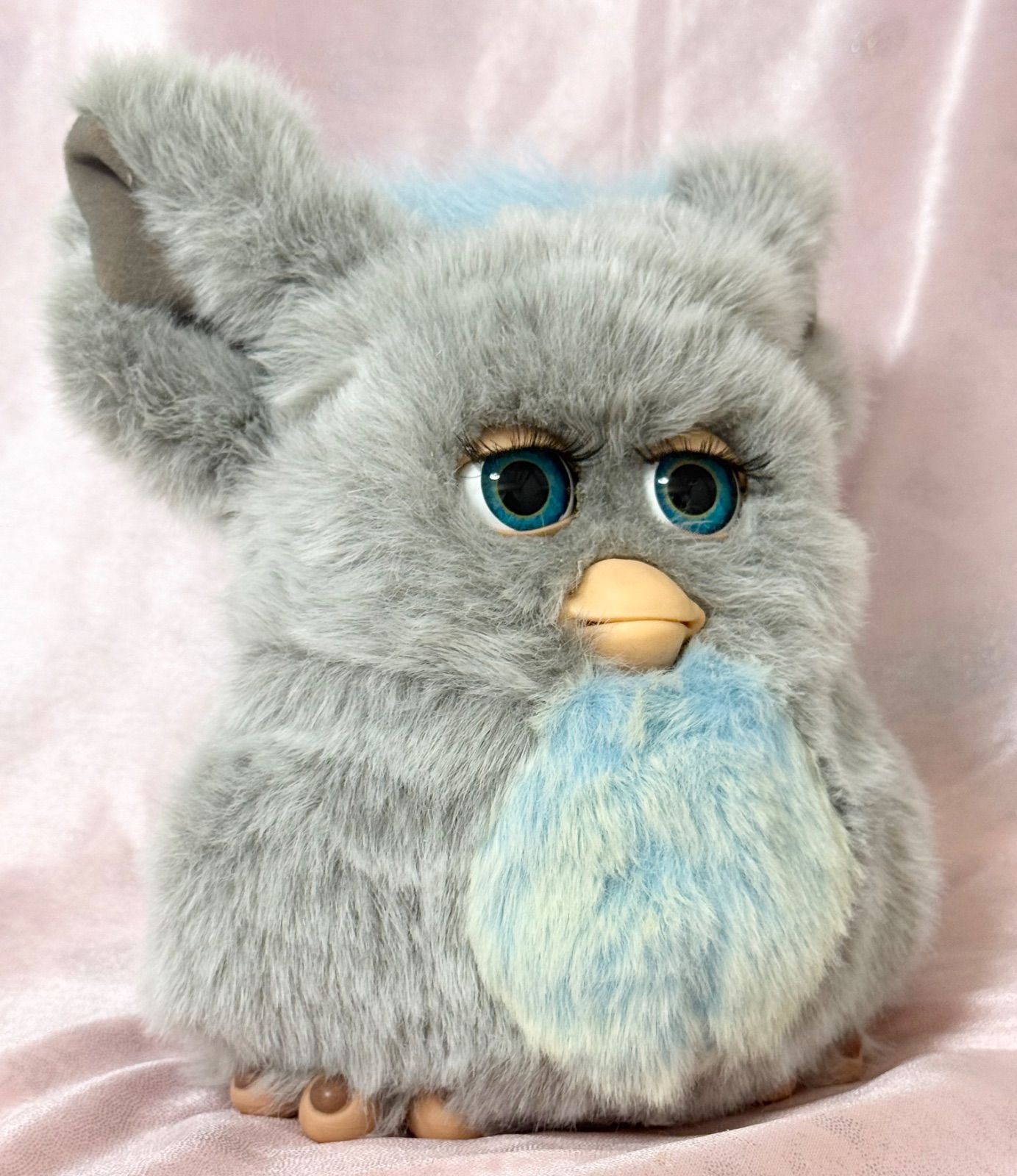 ファービー2 クラウディスカイ　青目　英語版　furby ファービー2 クラウディスカイ グレー×水色×青目① 英語版 動作確認