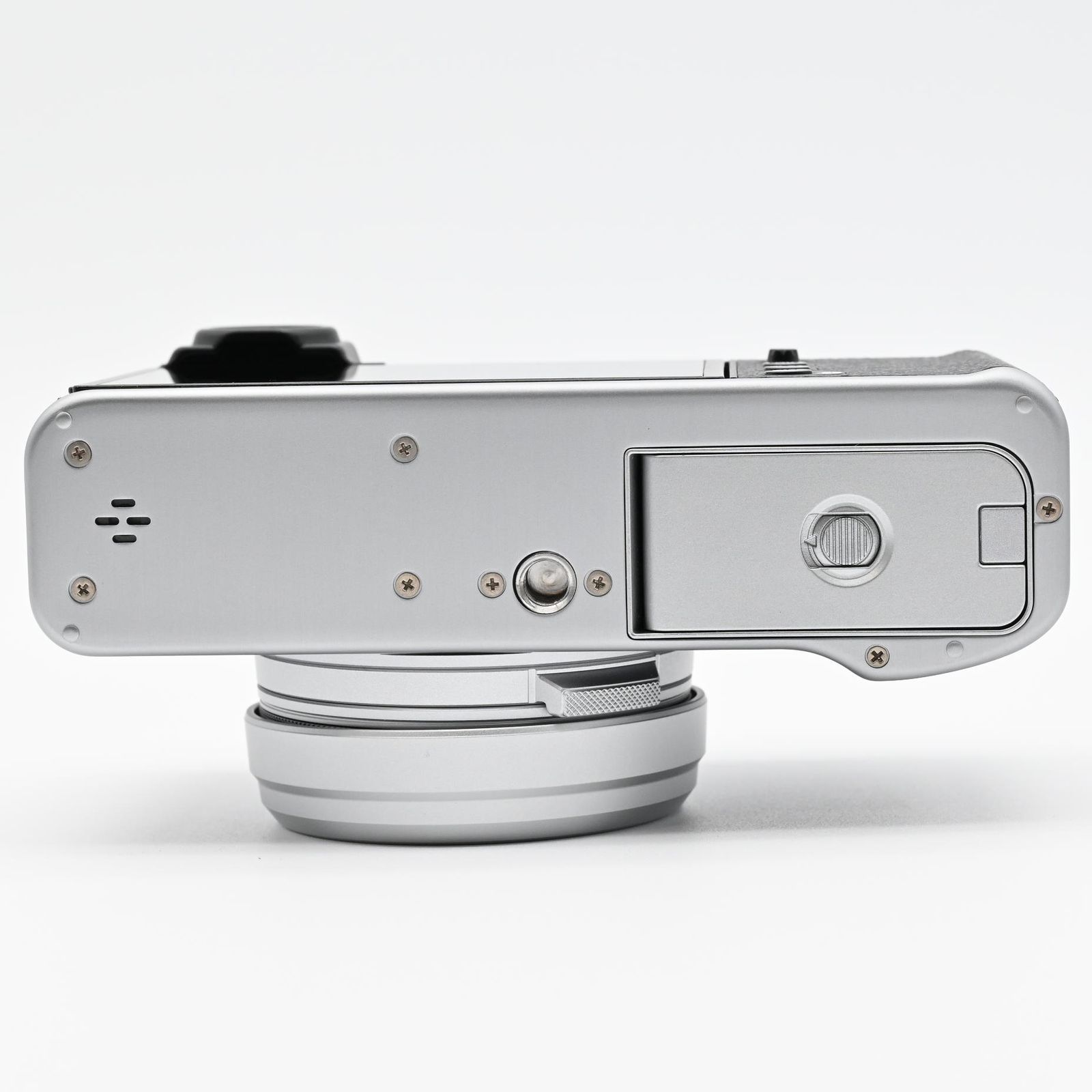 FUJIFILM X100VI シルバー ショット数 2404回 2言語モデル - メルカリ