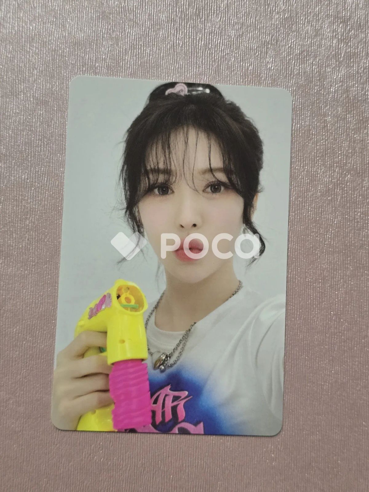 red velvet ウェンディ　ホログラム カード　トレカ Redvelvet Wendy ホログラム トレカ ポストカード セット - メルカリ