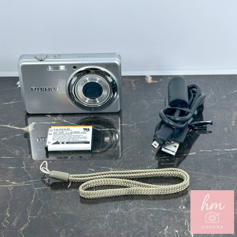 FUJIFILM FinePix J30 シルバー コンパクトデジタルカメラ 1220万画素