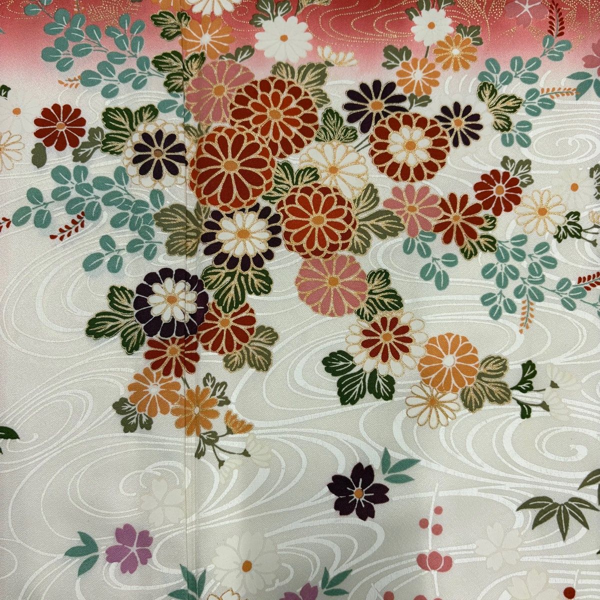 競ナビ】 振袖 秀品 菊 流水 金糸 刺繍 クリーム 袷 身丈170cm 裄丈 