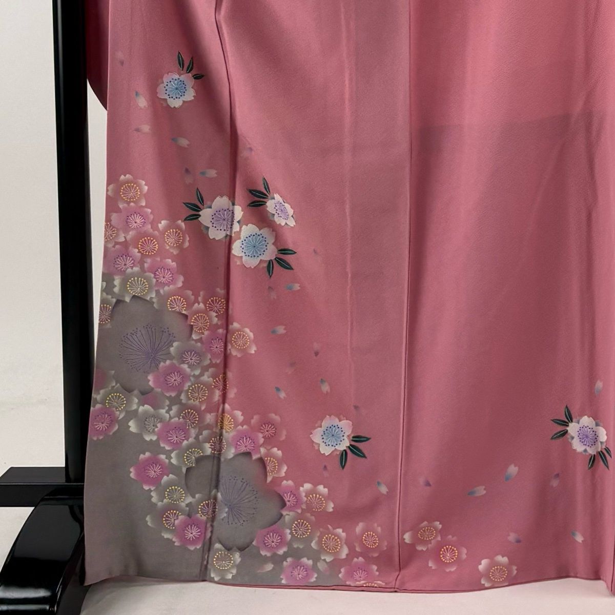 振袖　作家もの　枝垂れ桜　花びら　身丈161　裄68　正絹　着物　032tz 振袖：R1403 【訳あり】ピンク 枝垂桜☆(絹)(宅)│ 振袖レンタル