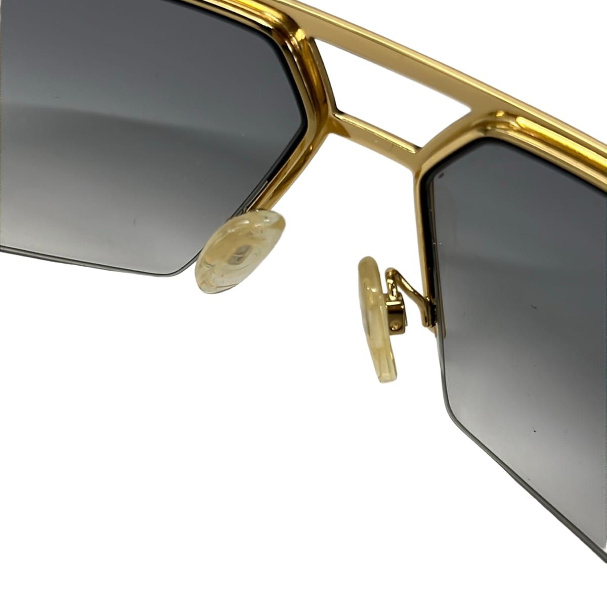 良品✨️　CAZAL カザール　サングラス　ゴールド金具 CAZAL(カザール) サングラス - 黒×ゴールド - メルカリ