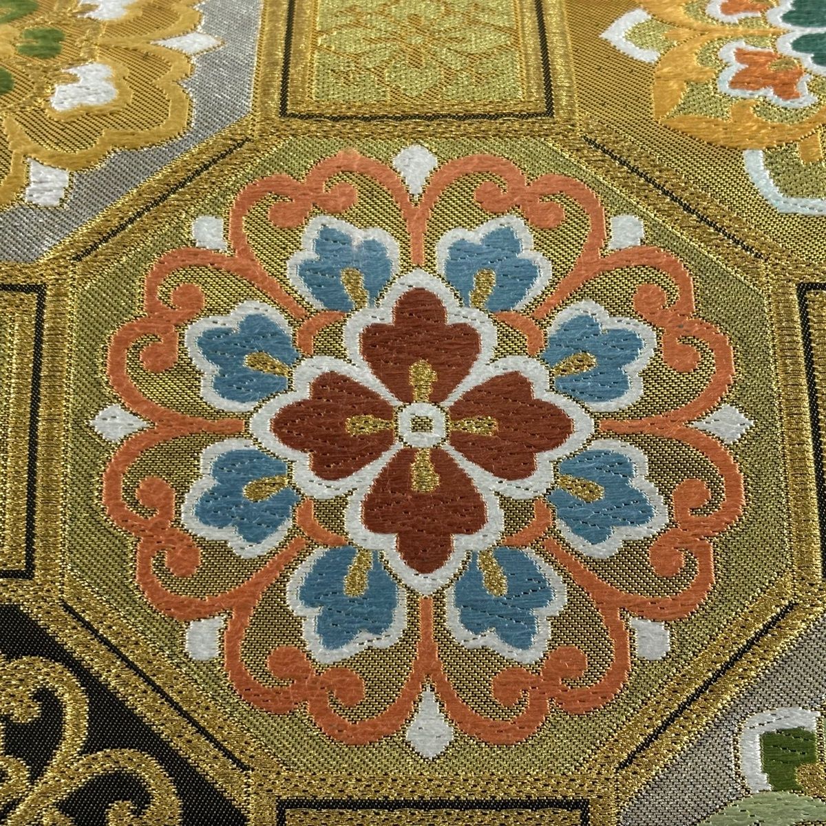 美品】 袋帯 逸品 川島織物 落款 蜀江華文 金銀糸 唐織 金色 六通 正絹