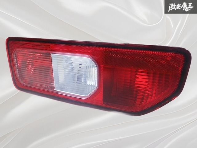 SUZUKI スズキ JC74W ジムニー ノマド 純正 テールランプ テールライト 左右セット LUMAX 2907 ☆ SUZUKI スズキ 純正 JC74W ジムニー ノマド NOMADE テールライト