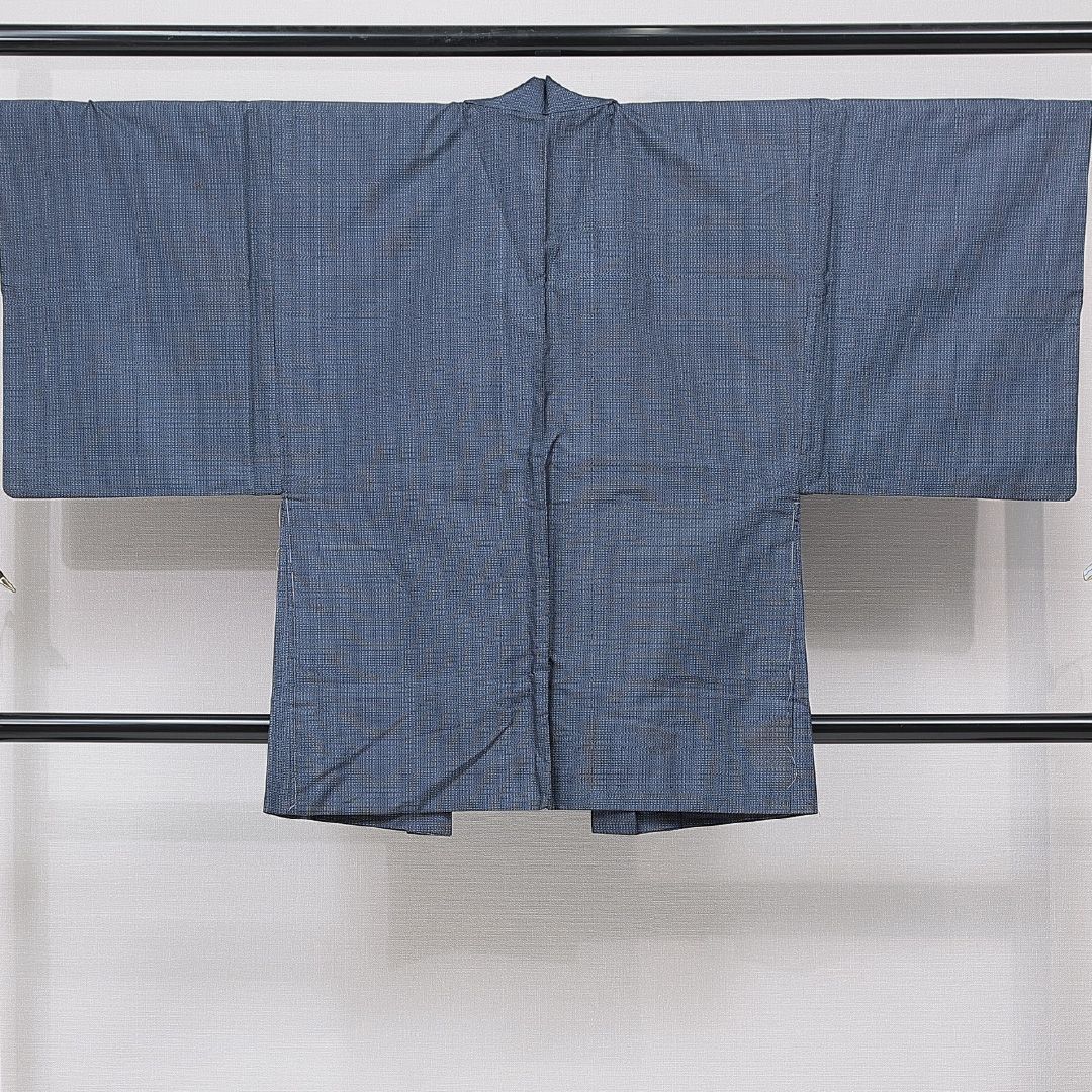羽織 男性用 袷 身丈89cm 裄丈68cm 正絹 Cランク カジュアル Mサイズ 亀甲 古典的 落ち着き 青系 RP 1235-15774
