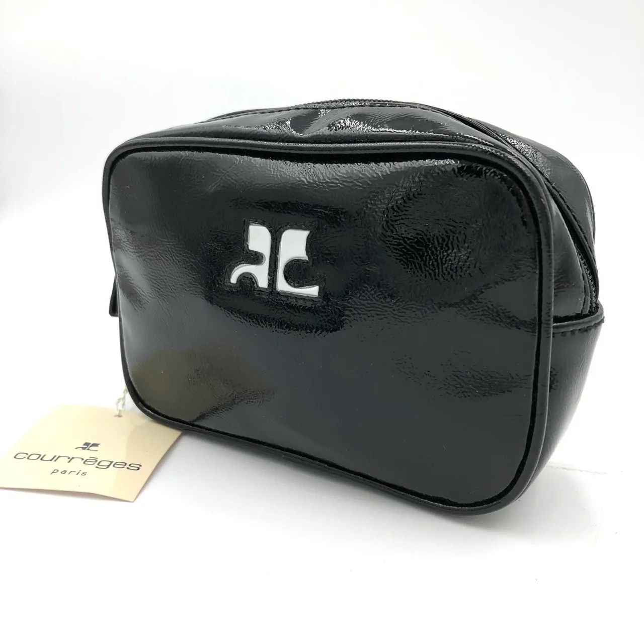 クレージュ 新品未使用 ポーチ エナメル 黒 ブラック courreges ロゴ 