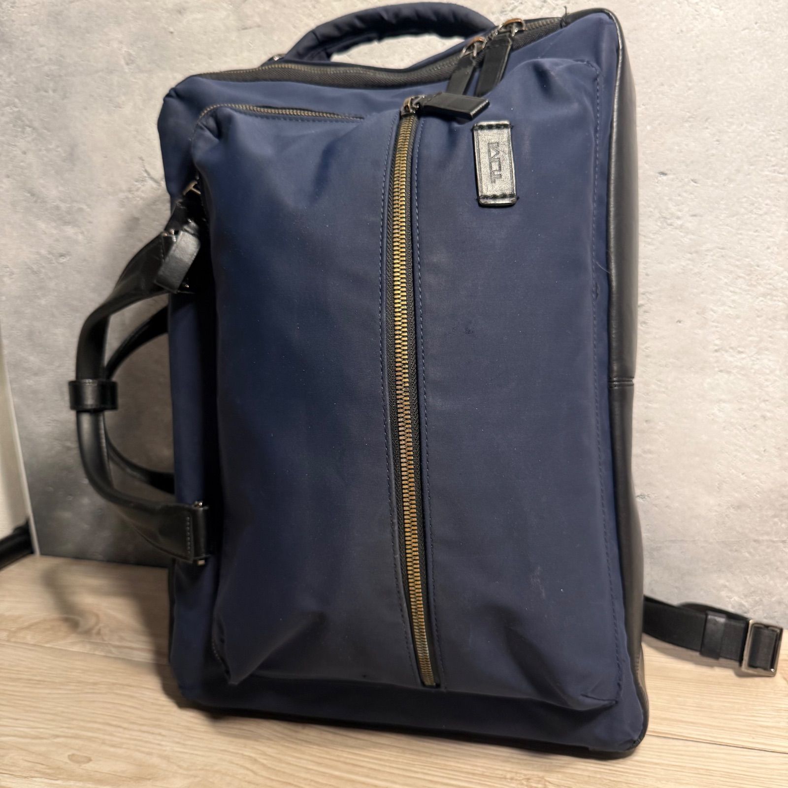 ✨J1-927 トゥミ ハリソン Tumi 3WAY ビジネスバッグ リュック 紺