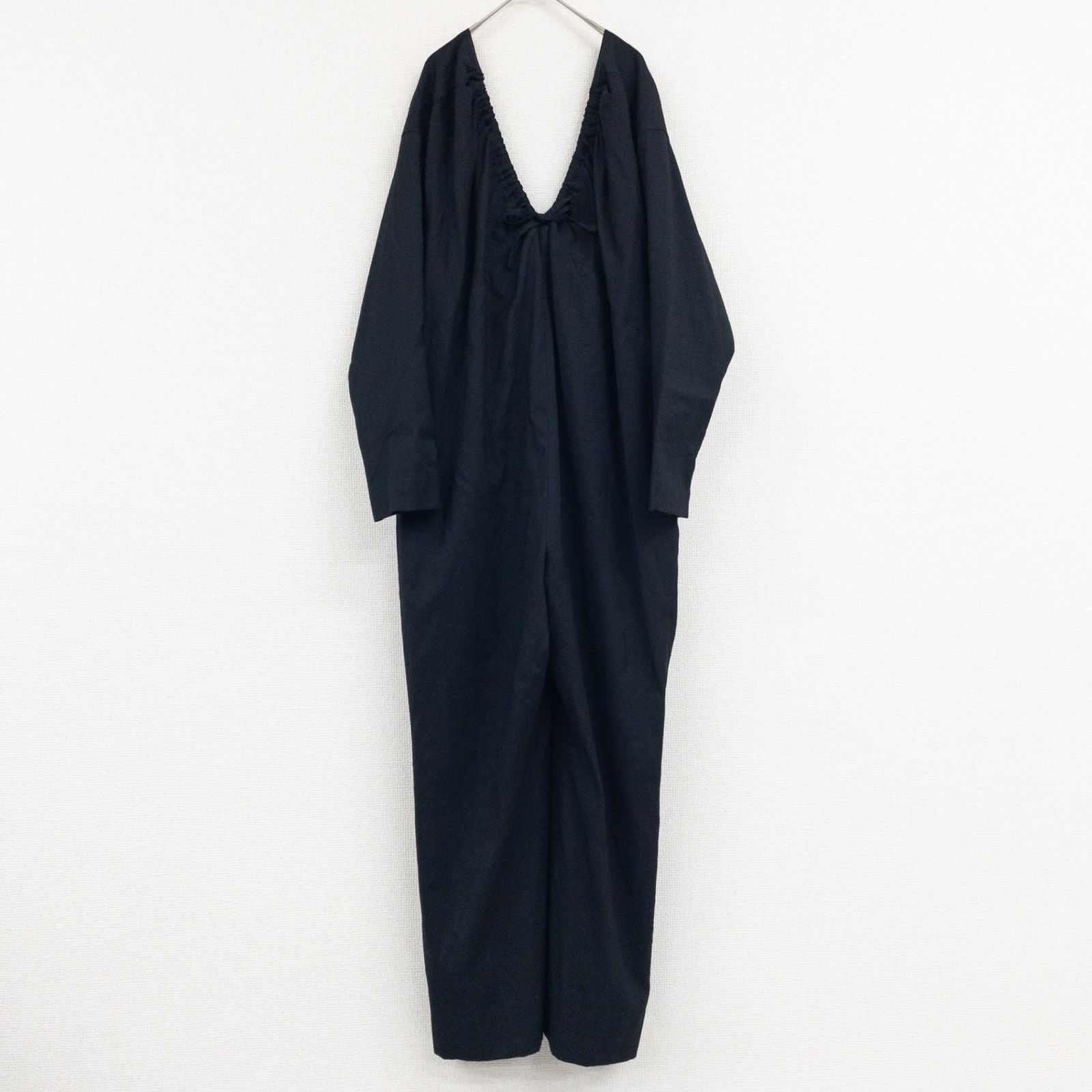 siiilon♡♡オールインワン♡♡ SIIILON シーロン 2024年 オールインワン サロペット Vネック 長袖